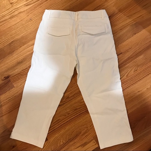 ▪️Dalia Collection White Capris - Picture 6 of 11